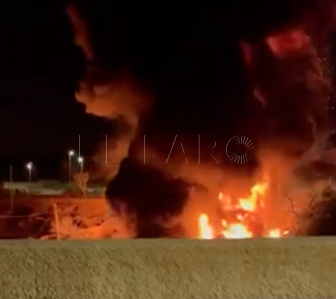 Captura de pantalla 2023 08 14 a las 14.02.36 Los Bomberos sofocan un incendio de neumáticos