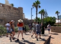 WhatsApp Image 2023 08 03 at 19.40.44 Turistas de diferentes partes de España disfrutan de 'Melilla la Vieja: el origen'
