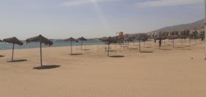 e6d5ad5b dd33 40be a16b 935c6f31a2f8 El poniente deja las playas del litoral melillense desiertas