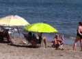 gente horcas coloradas Horcas Coloradas, la playa ideal para el Poniente