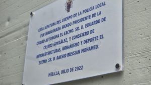 placa jefatura policía local Bussian asegura que la Jefatura de la Policía Local se inauguró el año pasado