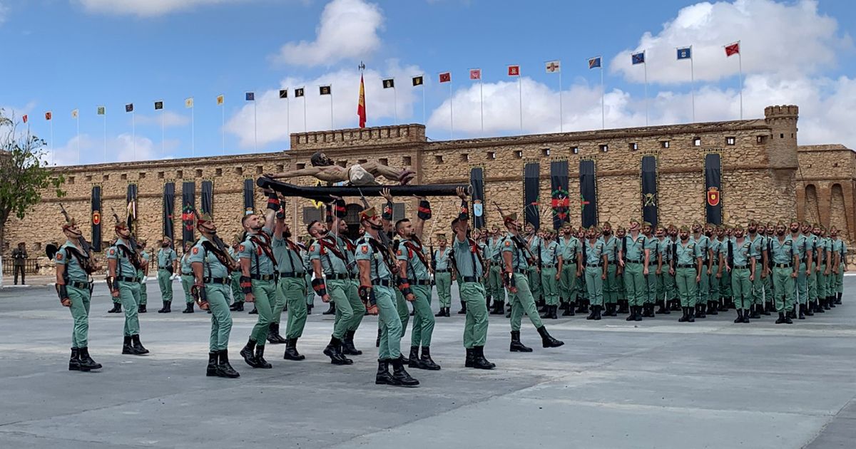 Aniversario de la Legión Sentido acto de la Legión que conmemora hoy el CIII aniversario desde su fundación