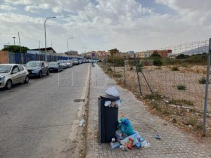 Basura La Operación Paso del Estrecho registra en Melilla una caída en el número de viajeros tras su finalización