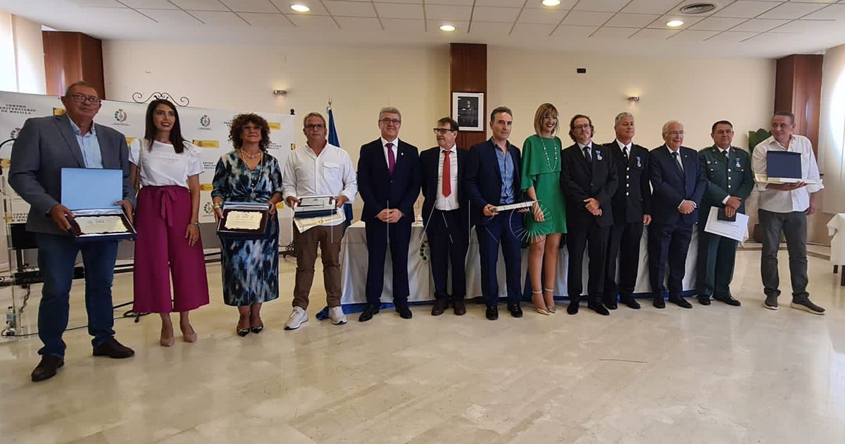 Condecorados Instituciones Penitenciarias celebra su patrona, la Virgen de la Merced