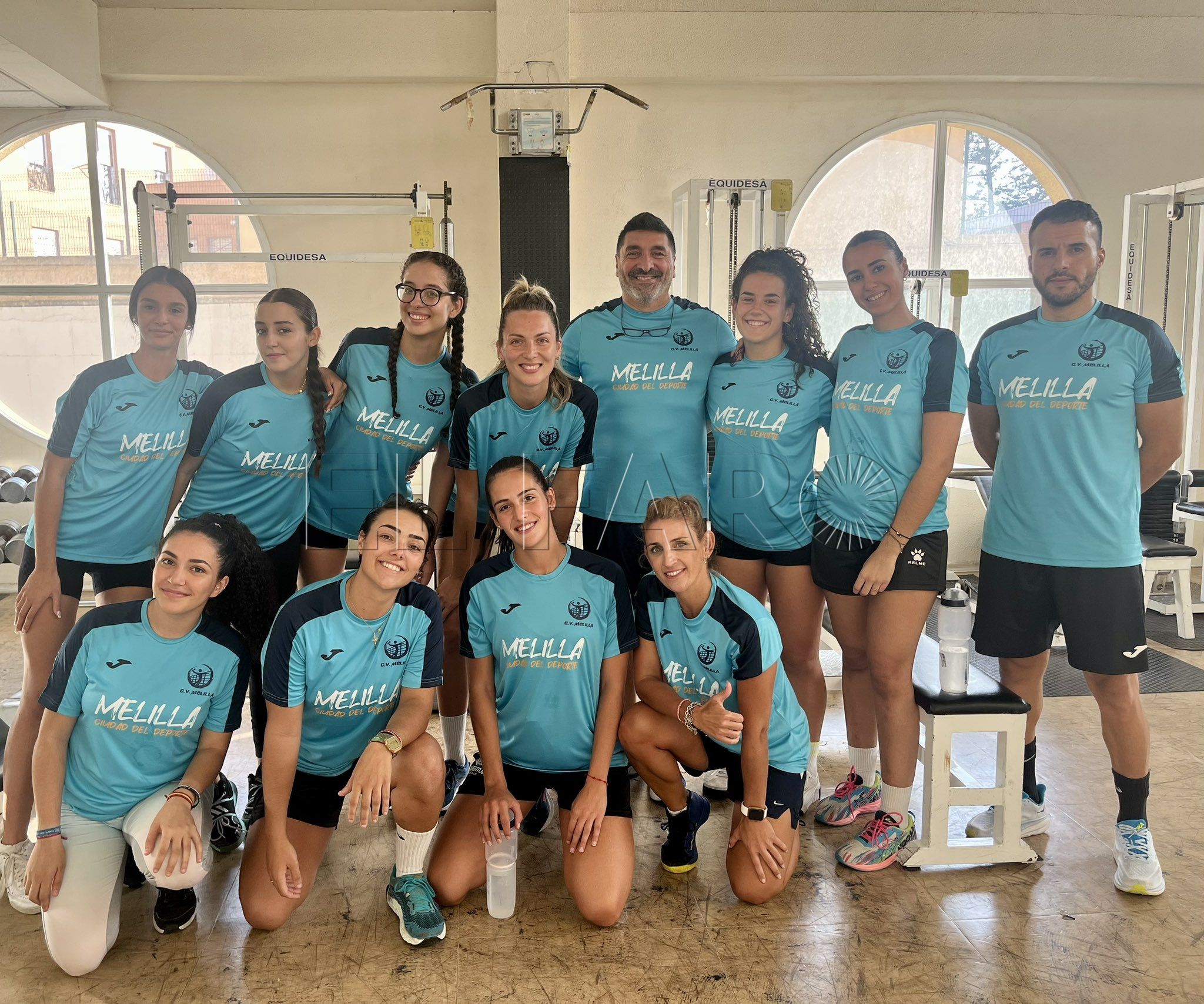 F5MuWjpWoAA i2e El CV Melilla femenino trabaja el físico a pleno rendimiento