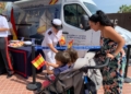 WhatsApp Image 2023 09 17 at 14.45.24 Éxito de las exhibiciones aéreas de la Patrulla Acrobática de Paracaidismo y de la Armada en conmemoración por el Día de Melilla