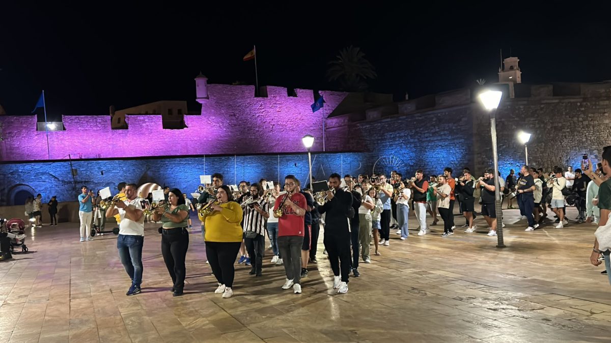 WhatsApp Image 2023 09 22 at 22.40.34 1 e1695461269596 Un centenar de músicos se dan cita en Las Culturas para el ensayo del pasacalles de la Agrupación del Cautivo
