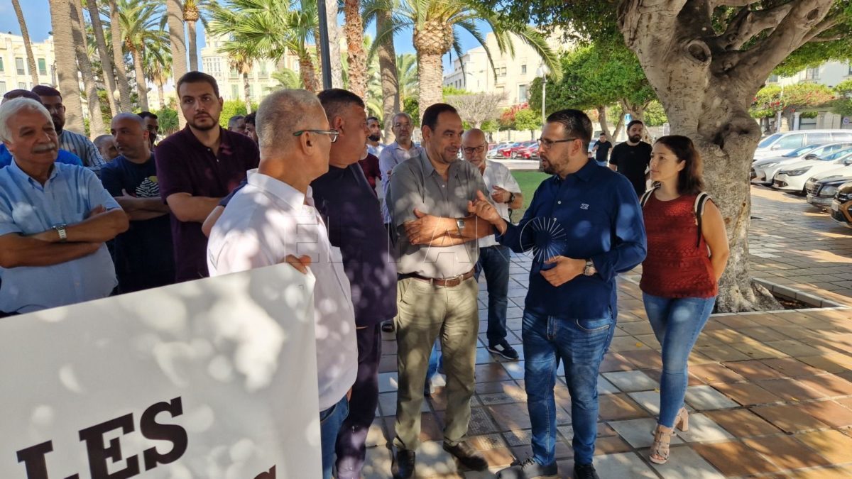 Azmani Cabrelles e1696442668254 Somos Melilla propondrá que se indemnice a los comercios afectados por cualquier obra que no se concluya en plazo