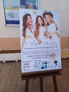 Cartel Desfile de moda solidario en favor de la Asociación Autismo Melilla