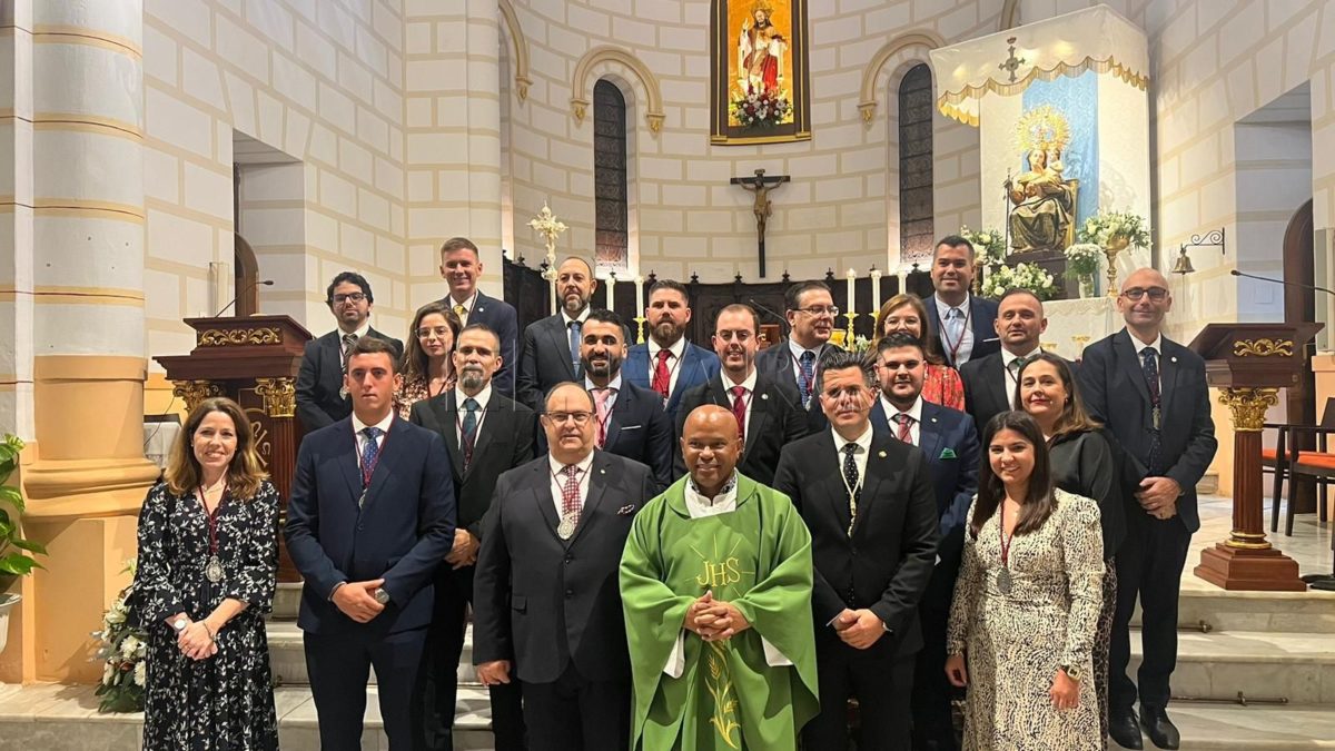 Junta e1698609699857 La Junta de Gobierno de la Hermandad de la Flagelación toma posesión de sus cargos
