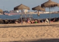 MVI 04721 El buen tiempo permite a los melillenses disfrutar del Paseo Marítimo en Melilla