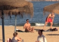 MVI 0476 El buen tiempo permite a los melillenses disfrutar del Paseo Marítimo en Melilla