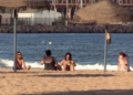 MVI 0477 El buen tiempo permite a los melillenses disfrutar del Paseo Marítimo en Melilla