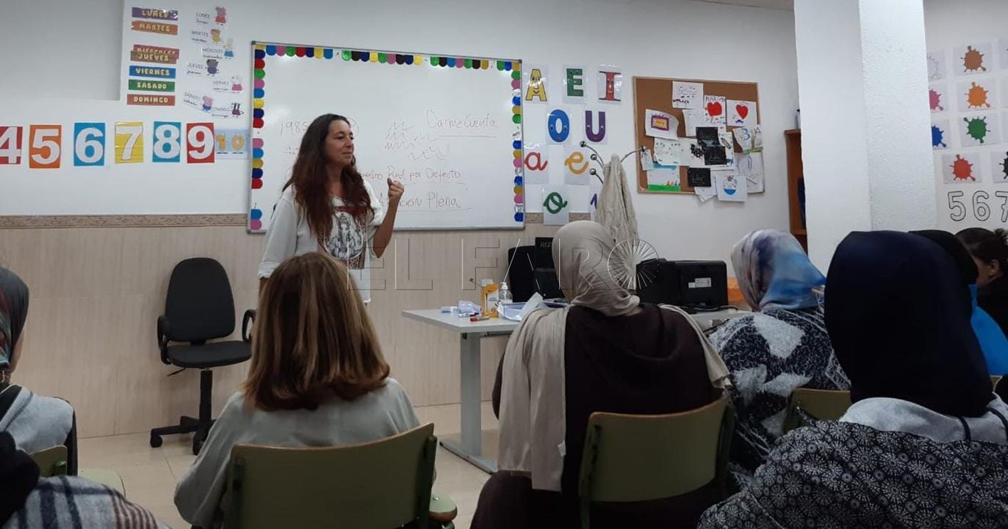 Conferencia de Unesco-Melilla por el Día de la Fiesta Nacional