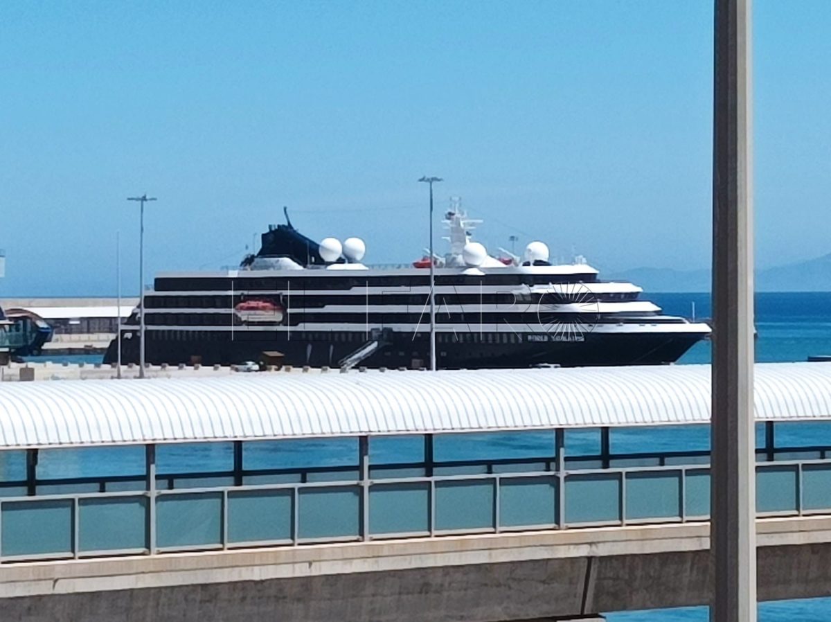 World Navigator e1696584550310 Mañana desembarca en Melilla el octavo crucero de este año