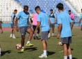 13 Vuelta al trabajo tras la dura derrota