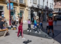 13 5 El centro se llena de deporte y juegos infantiles