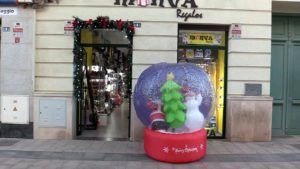 3 5 La fiebre por las compras en Black Friday saca a los melillenses a la calle
