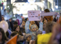 R03L3979 Más de mil personas claman en Melilla por “libertad, justicia y vida” para los palestinos
