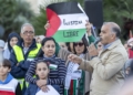 Cerca de 200 personas se concentran nuevamente en apoyo a Palestina: "Nos afecta y nos importa"