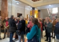 WhatsApp Image 2023 11 23 at 11.36.18 Medio centenar de vecinos de Aldea de San Miguel visitan la Asamblea