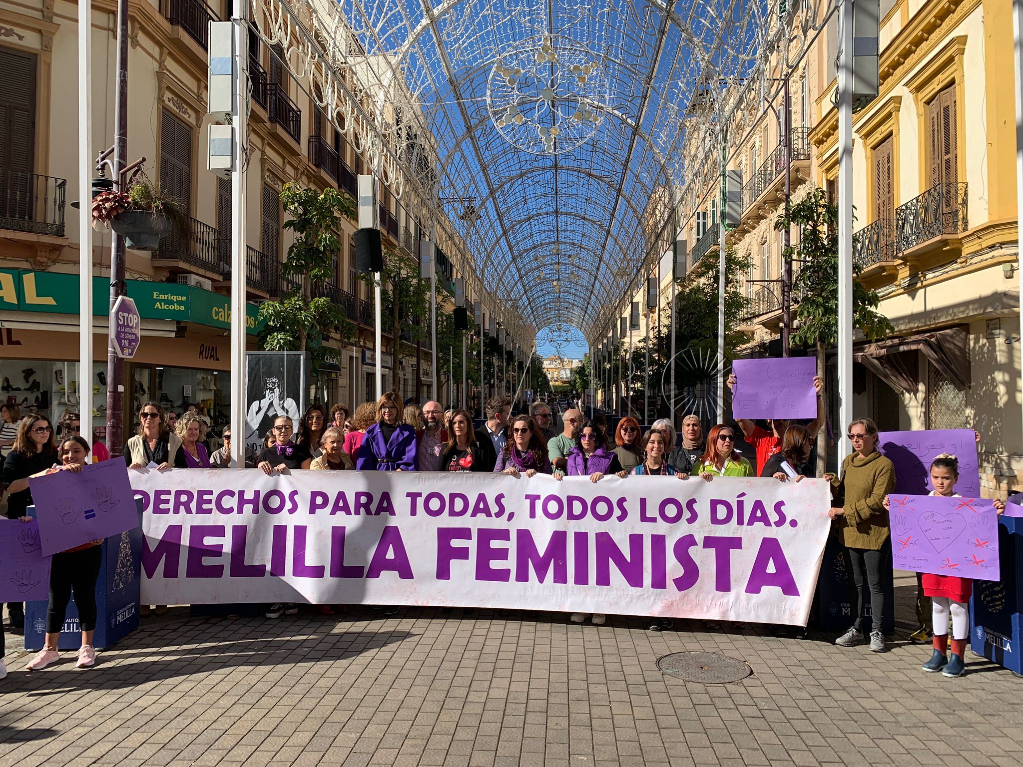 WhatsApp Image 2023 11 25 at 12.29.11 Melilla Feminista recuerda a las 52 mujeres que han sido asesinadas este 2023 en España