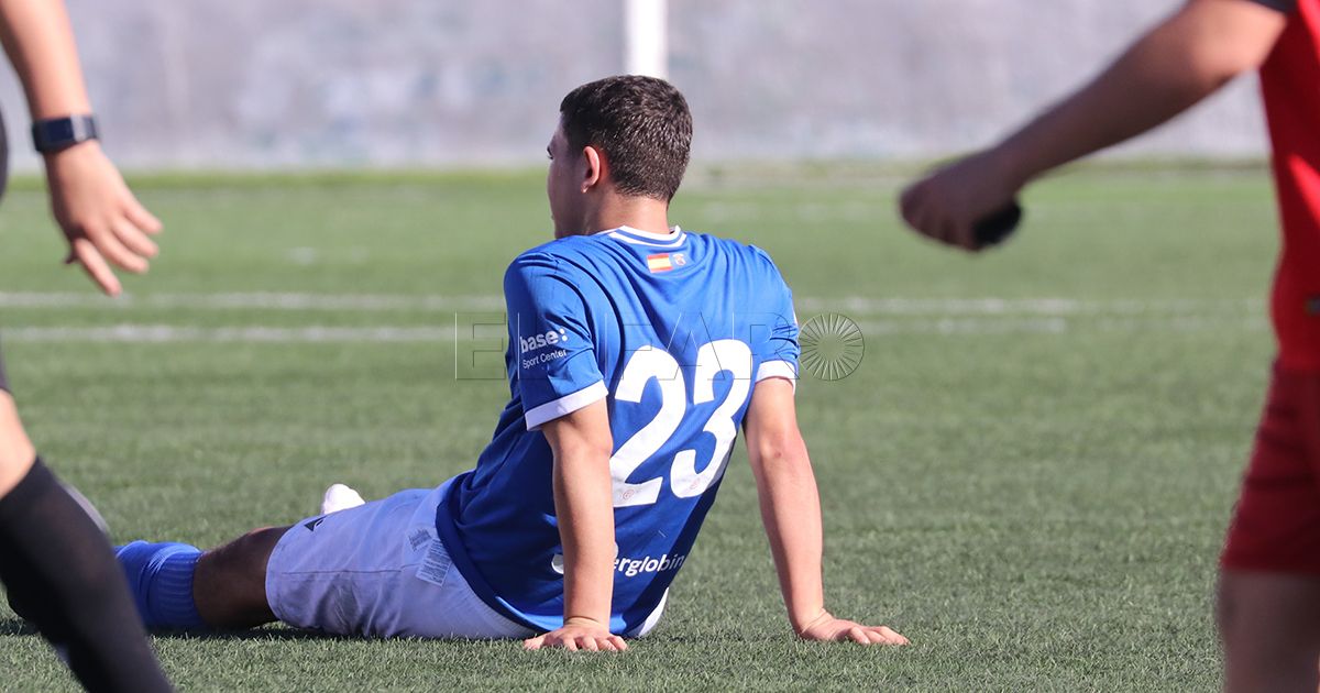 11111 El juvenil acaba el año con una derrota