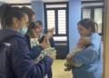 23D 4 1 Una visita llena de solidaridad al Hospital Comarcal