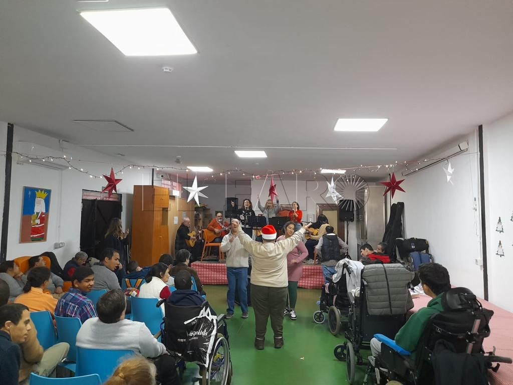 74448005 de31 4917 acf9 95cbcb317b77 La Escuela de Flamenco actúa en el Gámez Morón