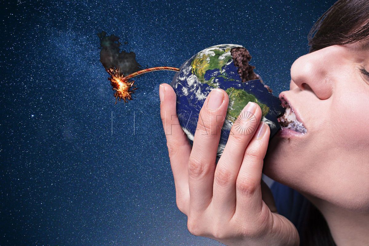 Alimentos de destrución masiva. Montaje Moi Palmero Alimentos de destrucción masiva