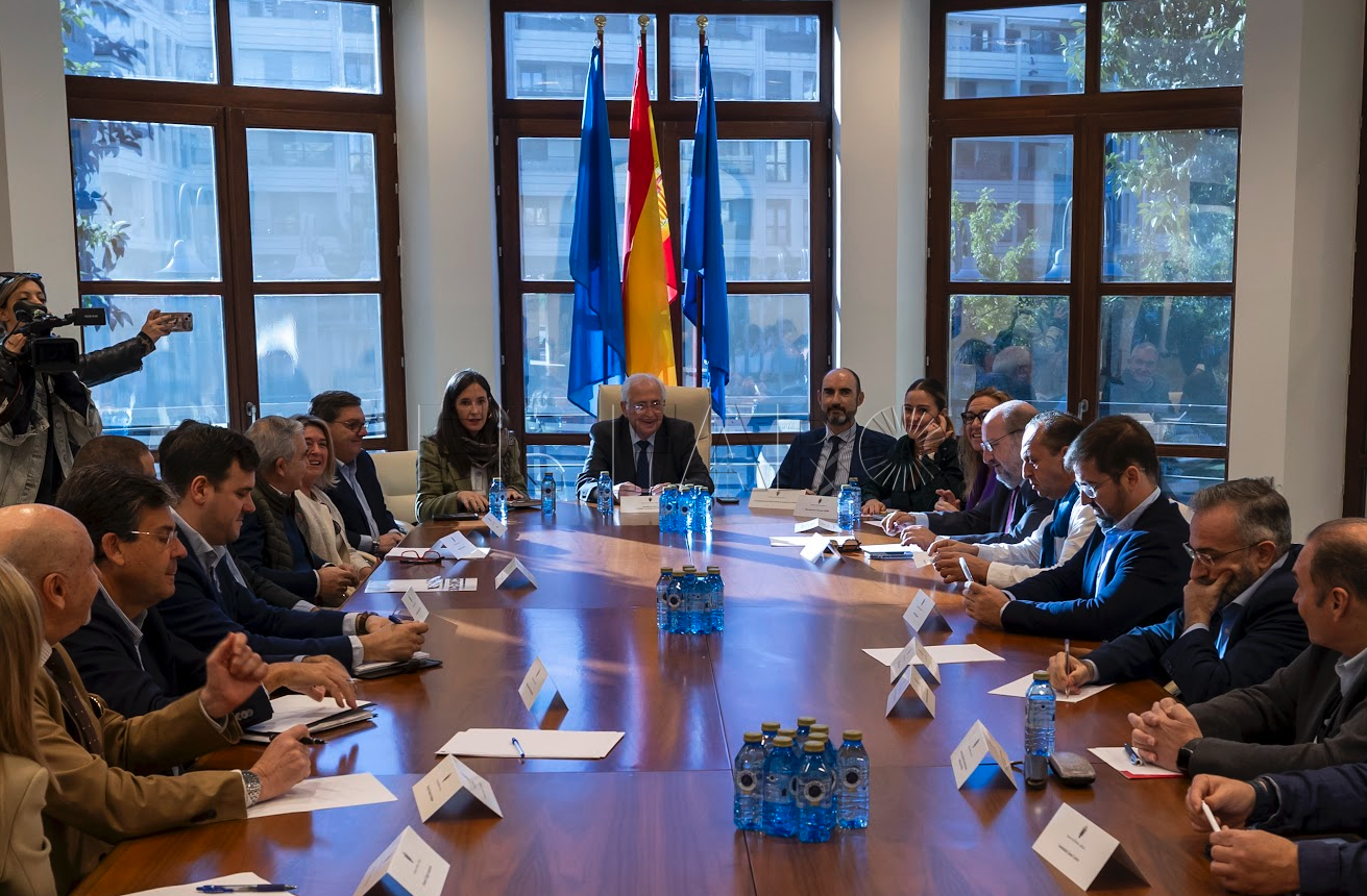 Fructífero primer encuentro del Observatorio Económico de Melilla