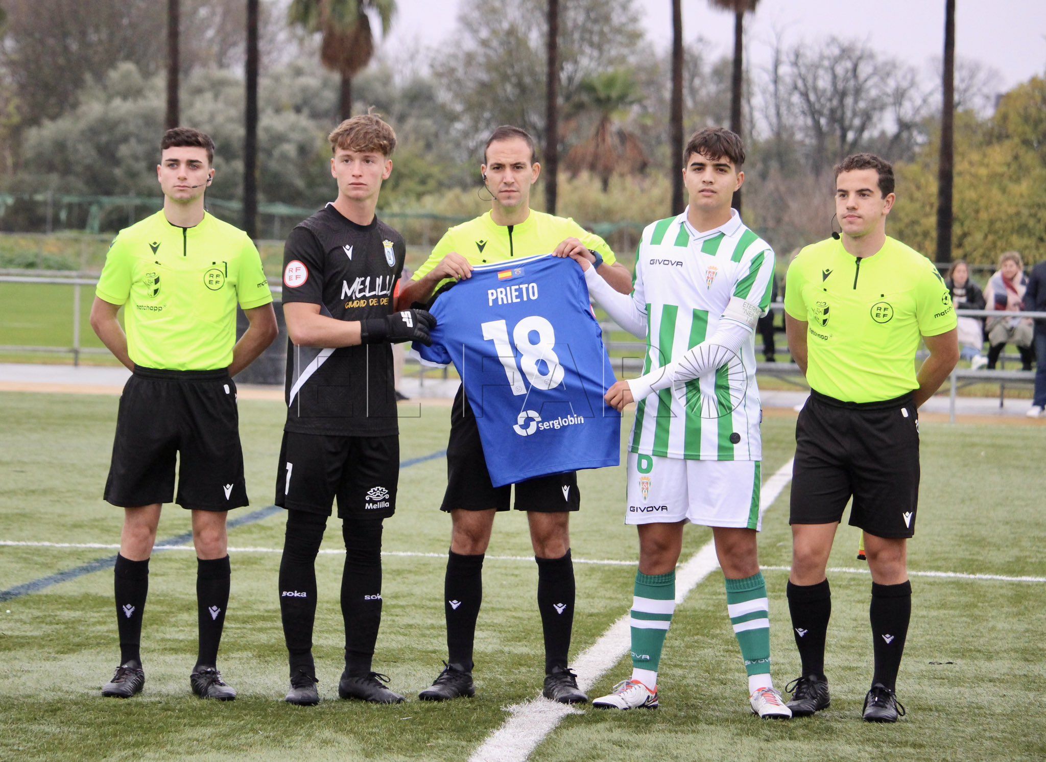 GAqDWLPXcAA9FOa La UD Melilla juvenil cae en su partido aplazado en Córdoba