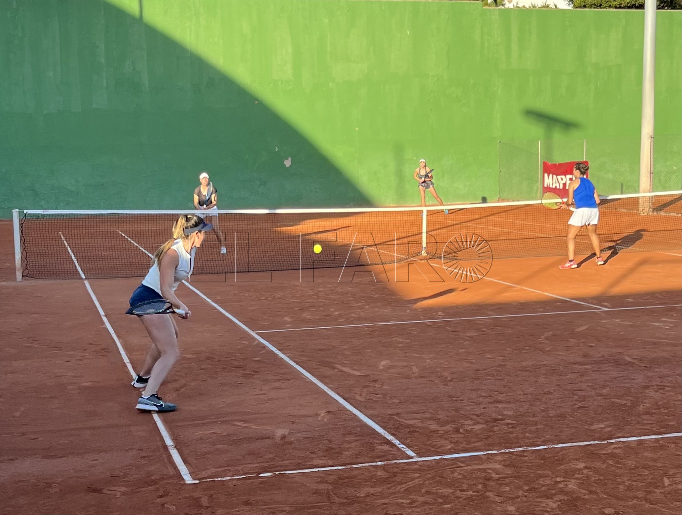 IMG 8966 Grandes partidos con un alto nivel en la primera jornada del Internacional de tenis femenino