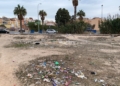 WhatsApp Image 2023 12 05 at 13.36.23 Colchones, electrodomésticos y mucha basura por las calles del barrio de Las Palmeras