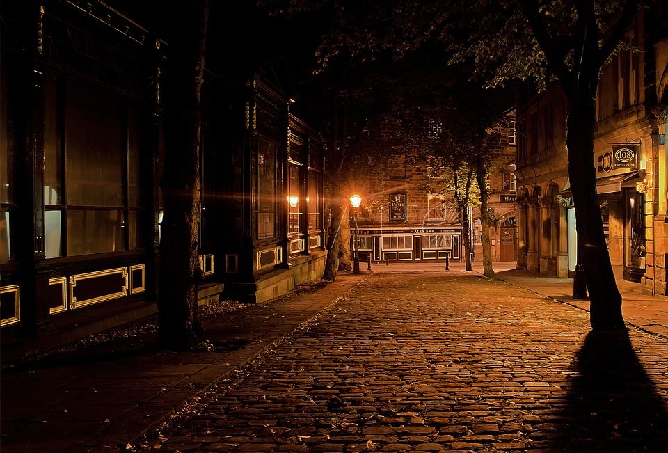 calle de noche Pensando el lugar de los que no tienen lugar