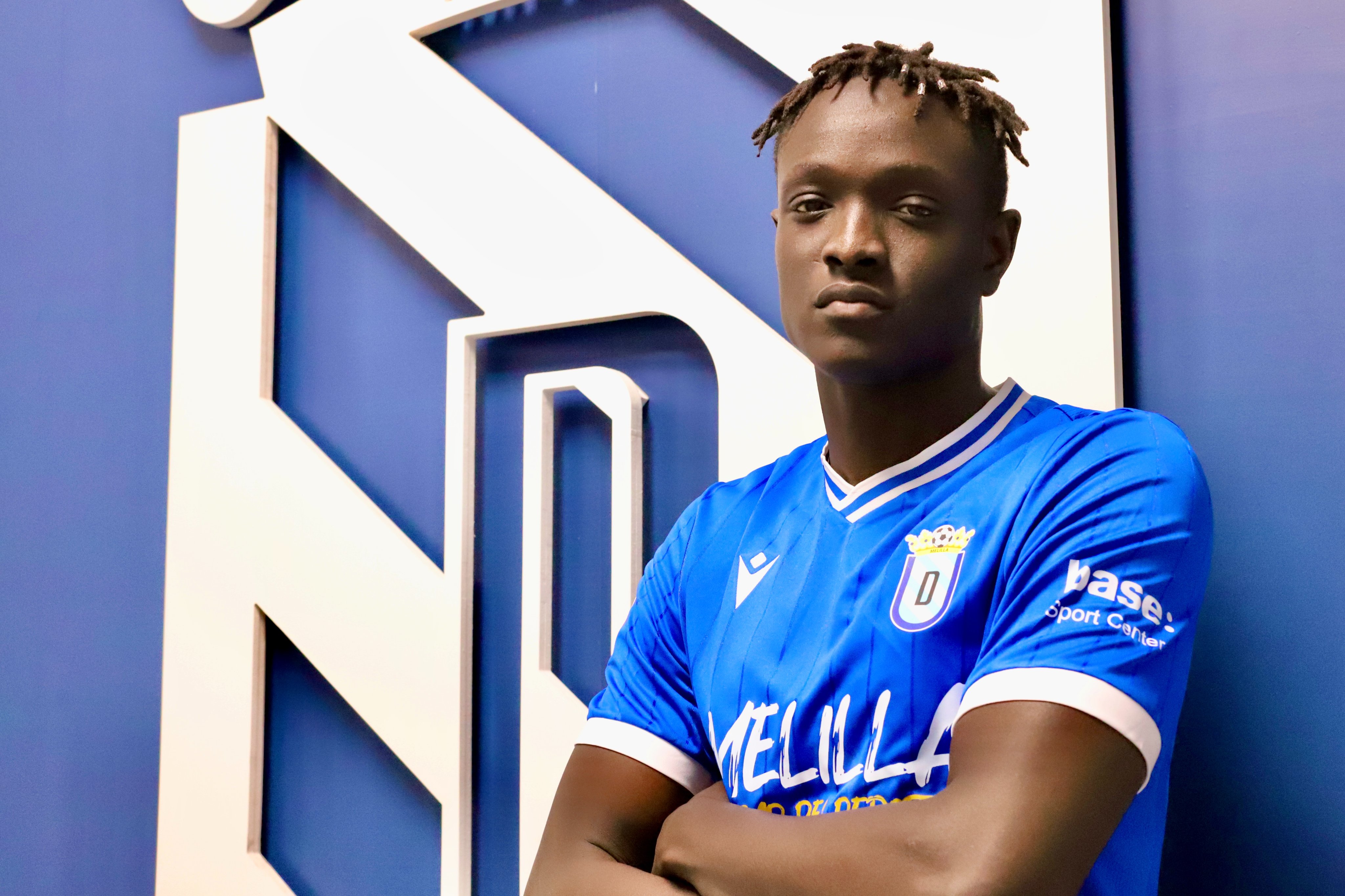El delantero centro Mamor Niang, nuevo jugador unionista