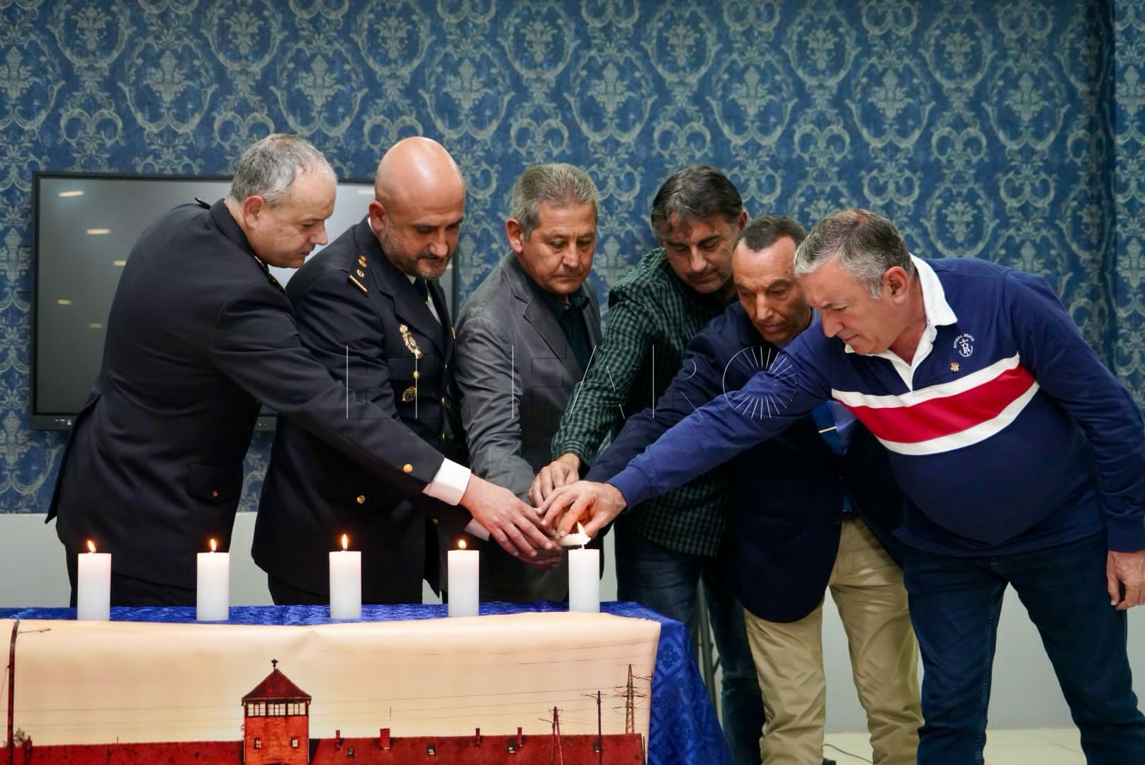 6 2 La Comunidad Hebrea conmemora el Día del Holocausto
