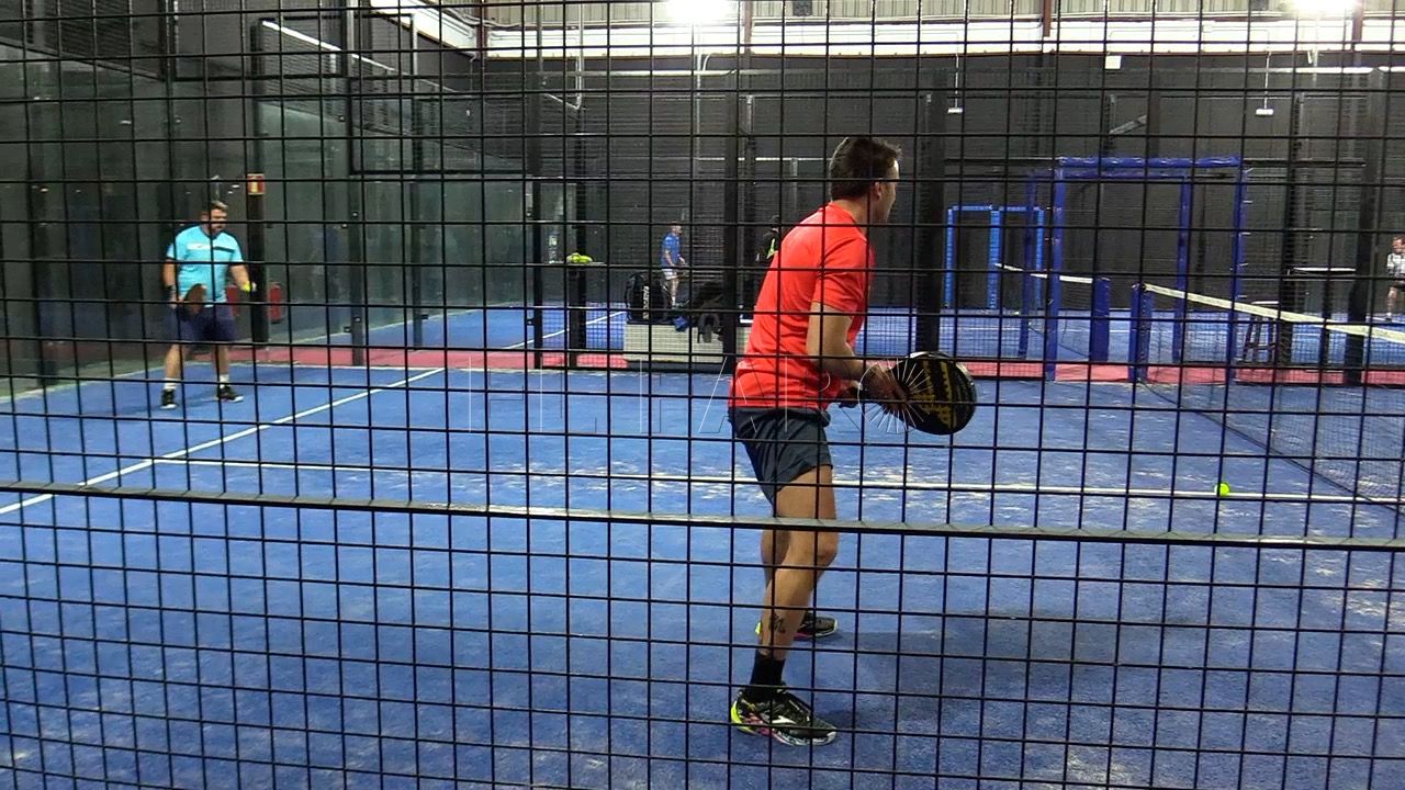 9 El pádel se consolida como deporte de moda en Melilla
