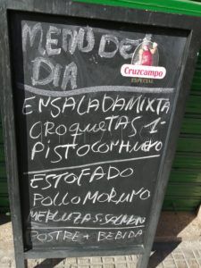 WhatsApp Image 2024 01 26 at 18.06.01 2 El bar del Centro Hijos de Melilla estrena menú diario por nueve euros