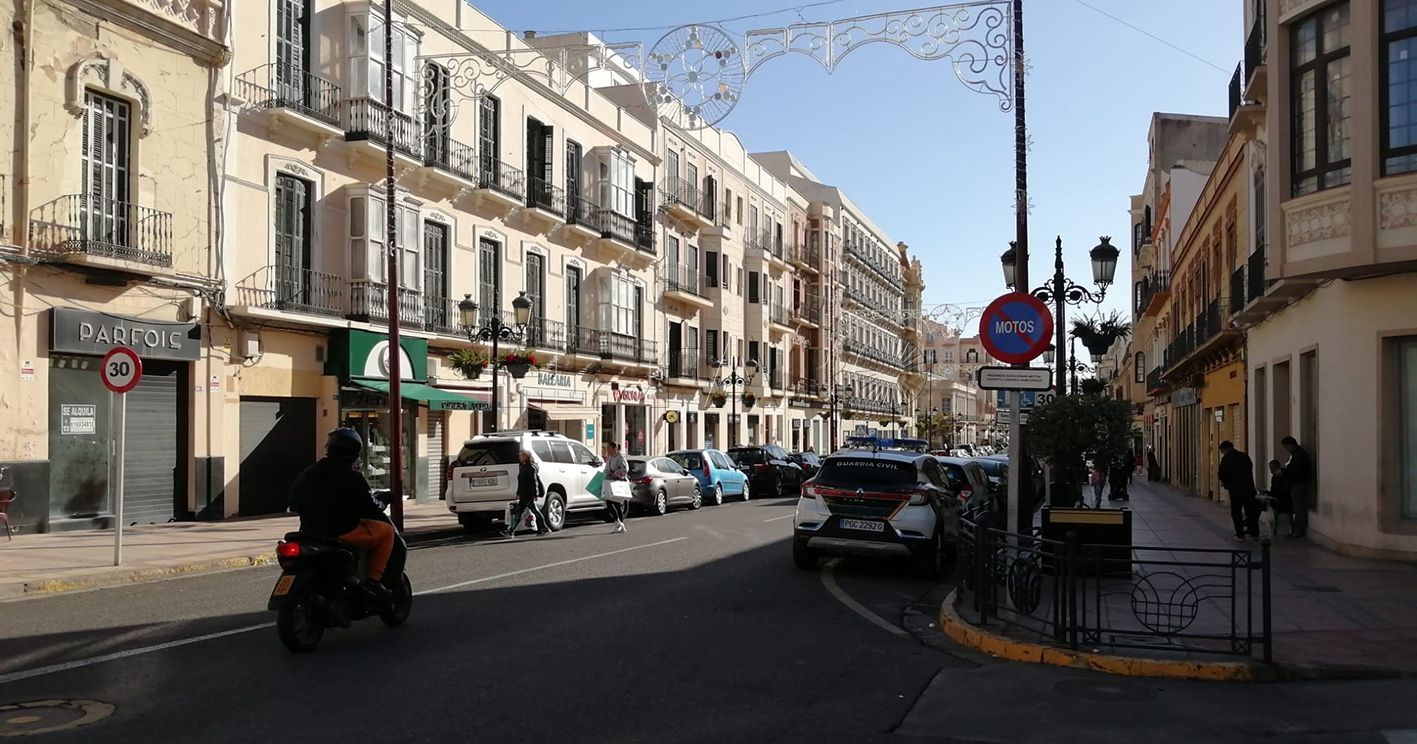 avenida recorte Más trabajo y una frontera más dinámica, deseos de los melillenses para 2024