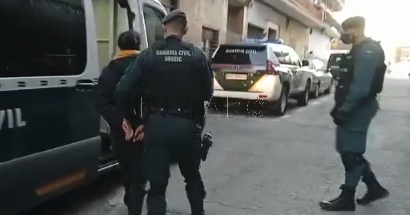 guardia civil recorte Prisión provisional para los 30 detenidos en la operación contra el clan de Bubu