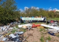 10fb32ba 0784 435b 8f3e 1edb51f5e1e4 Guelaya lleva a cabo acciones reivindicativas contra los vertidos de basura y aguas fecales
