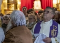 3 3 “Hay que quedarse no sólo con la muerte del Señor sino también con su resurrección”