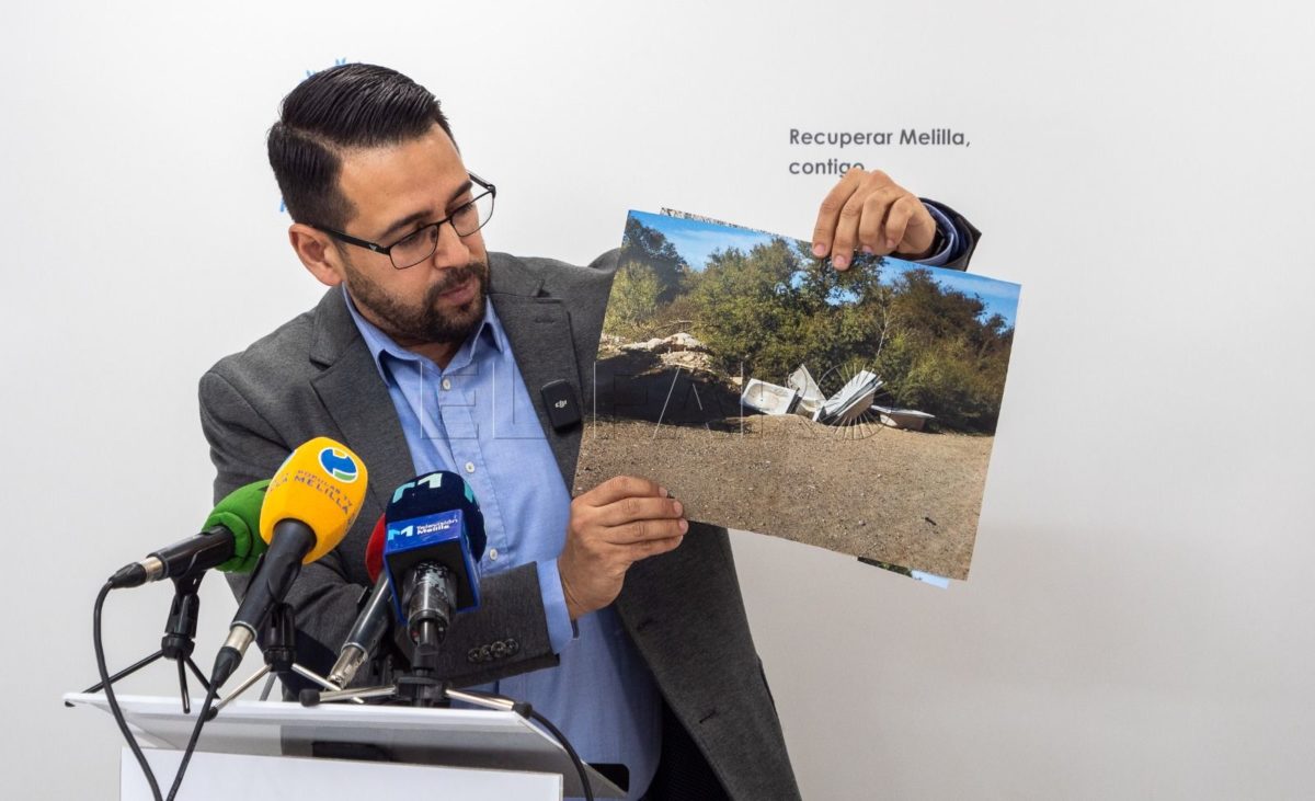 Azmani mugre e1707242074746 Somos Melilla demanda un plan de choque y mayor videovigilancia en las zonas verdes de la ciudad
