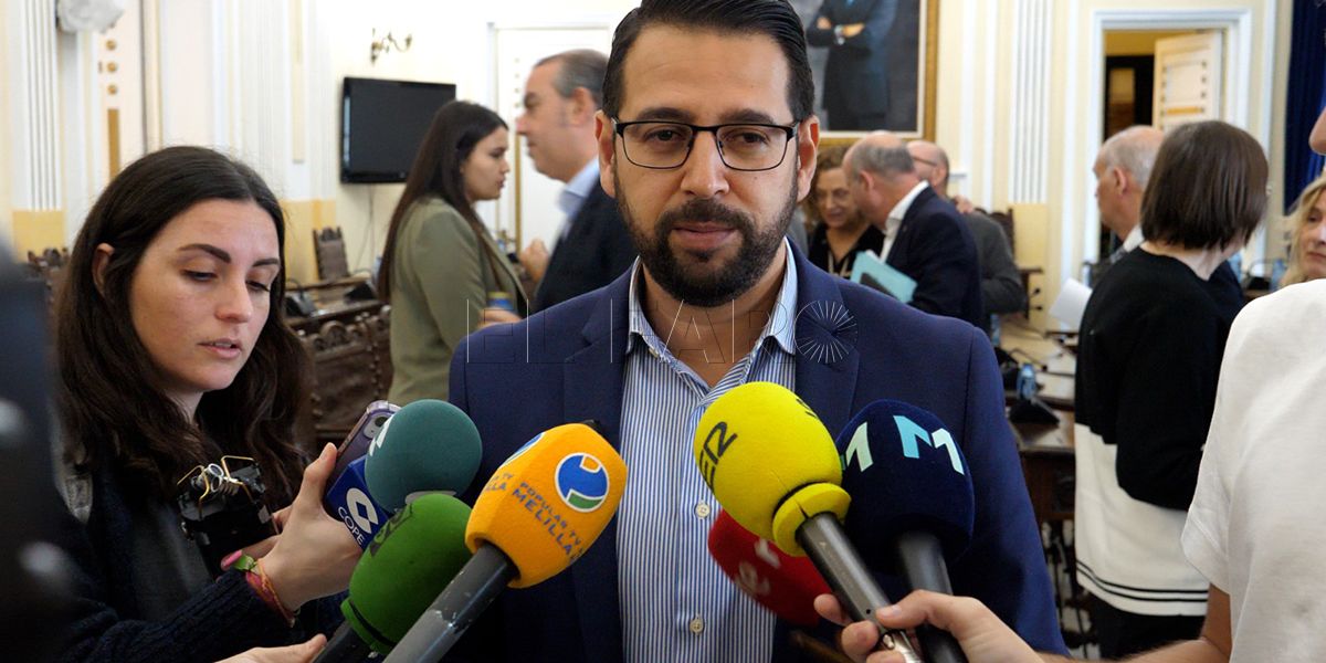 Azmani "La aprobación de estos presupuestos implica falta de sensibilidad"