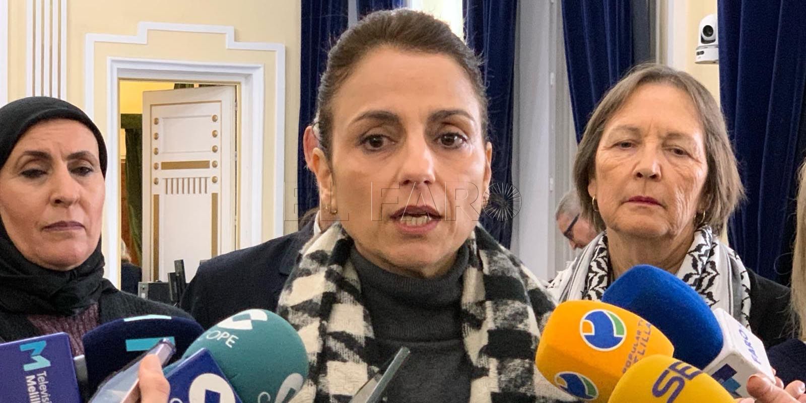 Dunia 1 Dunia Almansouri: "Este Gobierno es el Gobierno del Humo"