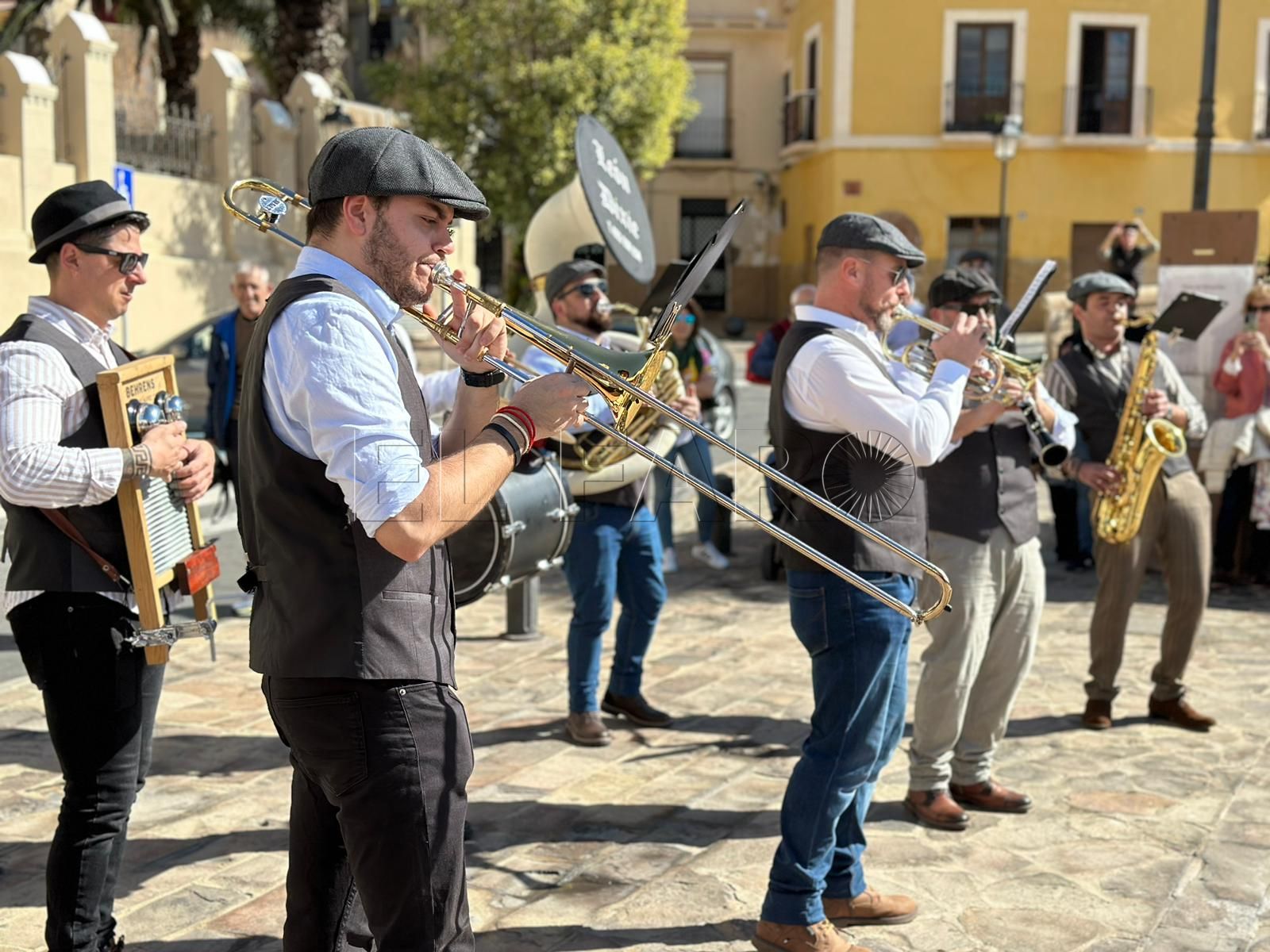 WhatsApp Image 2024 02 18 at 12.33.35 Melilla la Vieja se inunda de jazz