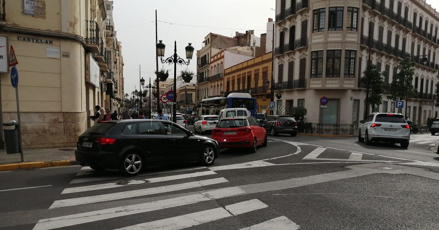 avenida juan carlos i rey recorte 1 El matrimonio con 'no residentes' en Melilla