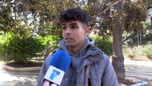 muchacho Los melillenses, a la cola de España en entretenimiento de audio