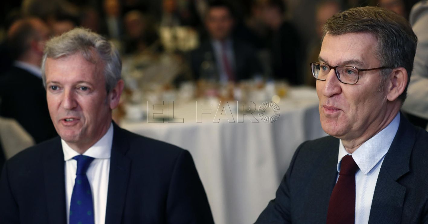 Imagen de archivo del presidente del PP, Alberto Núñez Feijóo (d), y el presidente de la Xunta, Alfonso Rueda (i). EFE/ Javier Lizón